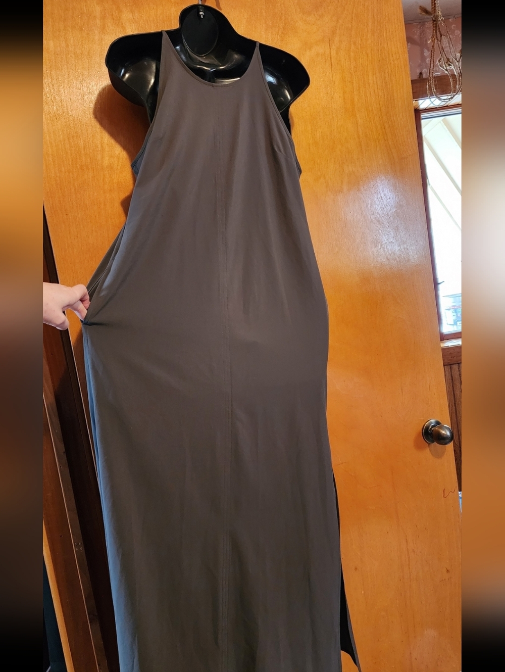 Athleta Pleated Sleeveless Maxi Dress - Picture 3 of 10